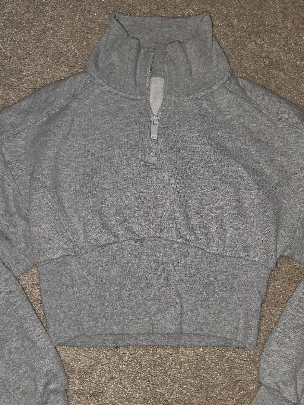 Alo Yoga Vixen Fleece 1/4 Zip Sweatshirt (Athletic Heather Grey) - Size XS